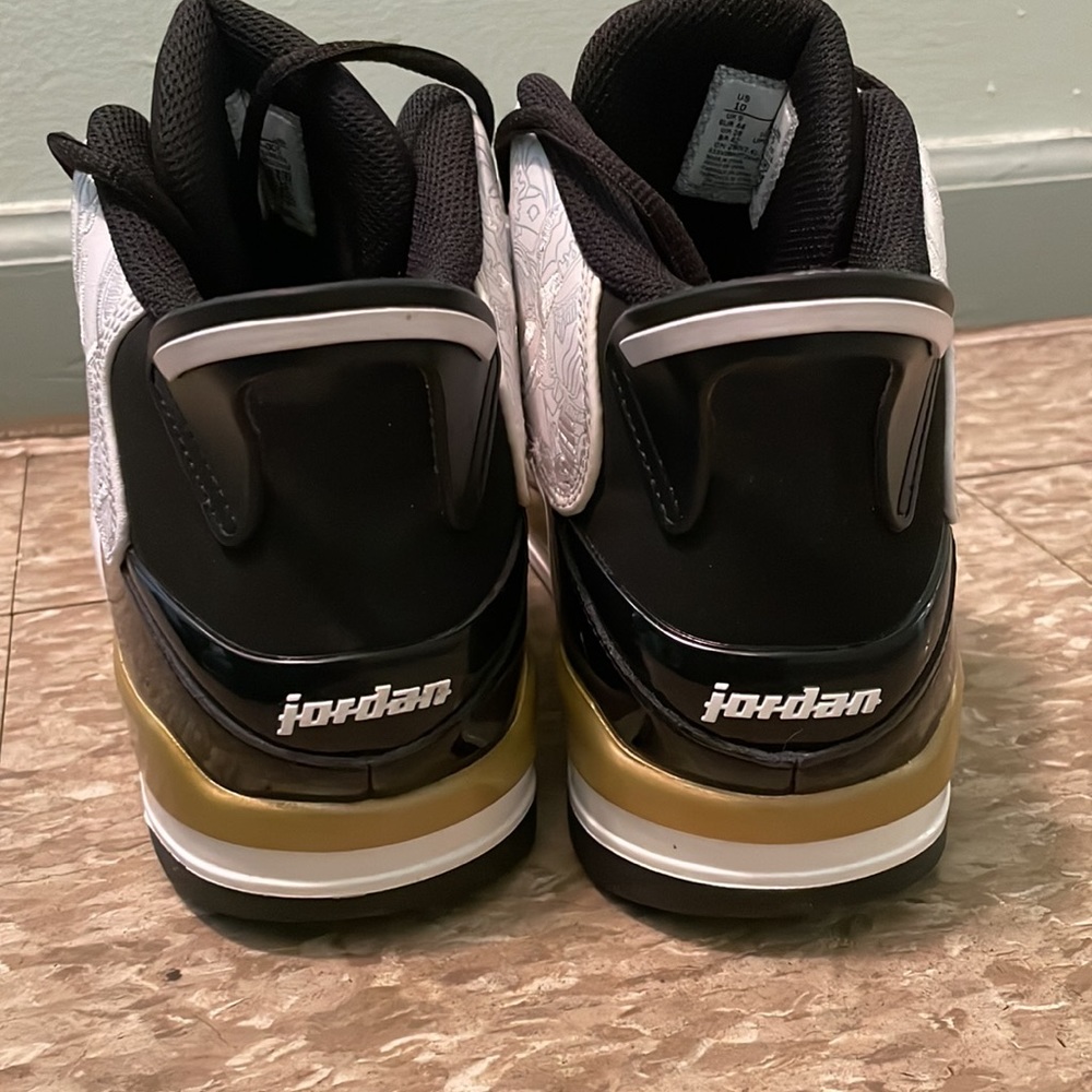 Jordan Dub Zero white, black & gold. - Picture 5 of 7